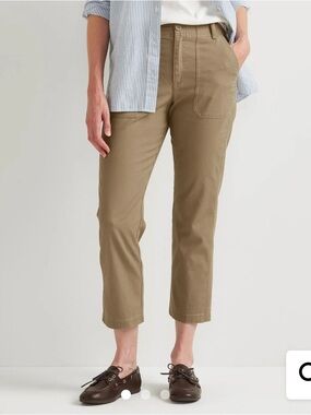 Eddie Bauer Utility Stretch Canvas Kick Cropped high waisted Pants khaki NEW NWT